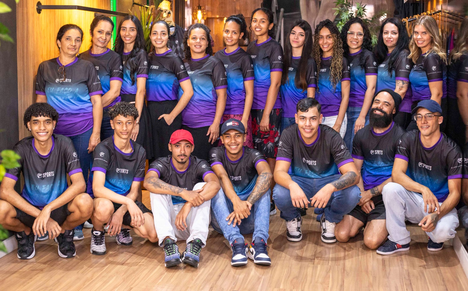 Camiseta Personalizada Esportes de Verão